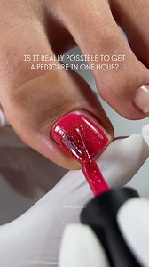 I'll tell you more – you can get an aesthetic pedicure in as little as 40–50 minutes! So what's the problem? Why can't many technicians speed up, and an aesthetic pedicure takes them an hour or two? The answer is simple: · The technician uses too many drills. For example, they first finish with one drill, then finish with a second, then polish with a third, and so on. · The technician performs unnecessary steps and works in chaos, without a clear technique or structure. Many steps are performed 