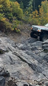 What’s been done to the @dirty.desert.fox 🤘🦊🤘 Body: trimmed fenders for 35’s @raptorliner two tone (maroon & white) Armor @roughcountry powder coated Copper vein @cavfab_4x4 front stubby bumper powder coated copper vein @outtahandfabrication Insanity Sliders @jcroffroad rear flag mounts both sides @loyoofficial headlights @jcroffroad Crusader rear bumper Suspension: @roughcountry radius arms and cross member with Johnny joints @metalcloak 4.5in duel rate front coil springs @rubiconexpress rea