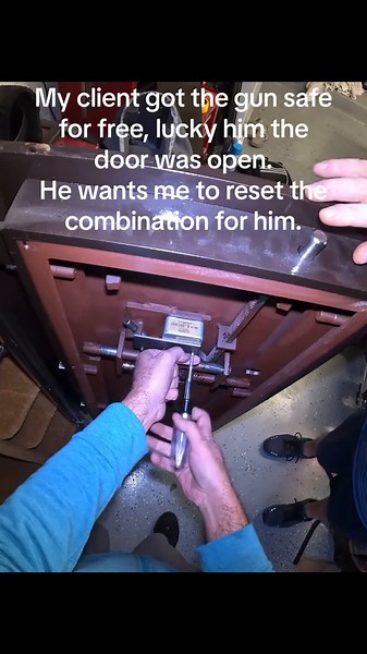 Resetting Combination on a Free Gun Safe