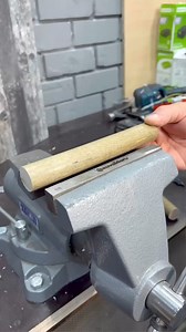 1.3M views · 7.4K reactions | DIY soldering iron for plastic?? #tip #tips #lifehack #lifehack #stye #reels #shorts #wood #woodworking #handmade #design #art #woodwork #carpenter #woodart #interiordesign #homedecor #furniture #home #diy #decor #carpentry #ToolTips3 #tool_tips #tooltips #tools #creative #fy #tricks | Tool_Tips | Facebook