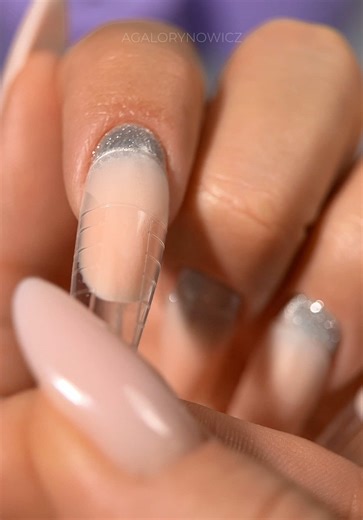 DIY Gel Nails Tutorial: Sparkly Princess Effect
