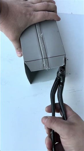 Install Downspout Roofing #roofing #install #downspouts #construction