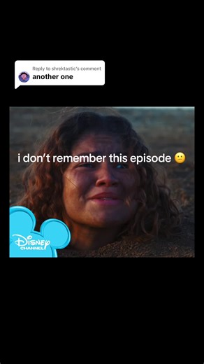 Replying to @shrektastic had to do it again i love zendaya #euphoriaseason3 #shakeitup #ruebennett #nostalgia #disneychannel