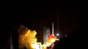 China has launched its first asteroid sample-return mission, #Tianwen2! This groundbreaking decade-long journey will collect samples from near-Earth asteroid 2016HO3 and explore the main-belt comet 311P -- aiming to shed light on formation of asteroids and early solar system. | China Xinhua Sci-Tech