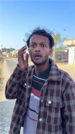 दरवाज़े पे कौन है 😂😂 #realfoolsshortsoffical #comedy #surajroxfunnyvibeo #vikramcomedyvideo#allah