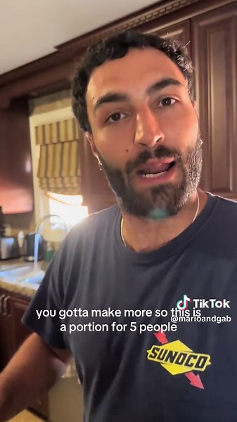 Understanding Italian Food Portions: A Humorous Take