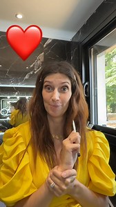 Je vous parle de mon enfance et de comment j’ai réussi à parler grâce à mes parents et de mon orthophoniste. Ne baissez jamais les bras et croyez en vous tout est possible. Rien n’est impossible. 😘❤️ | Sophie VOUZELAUD