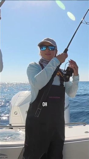 Is it bait or food?! 🤔 Fishing for skipjack tuna 🍣