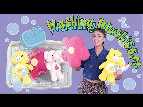 HOW TO HAND WASH THRIFT STORE PLUSHIES AND PILLOWS 🚿 WASHING CARE BEARS 💜