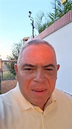 Adolfo Pereira | Épale, ¿están activos? Aquí les muestro los atardeceres de Barquisimeto, sin duda los mejores. Aprovecho para chequear nuestras cosechas... | Instagram