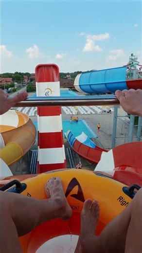 Banana Curve Water Slide at S Klub Aquapark 🇷🇸