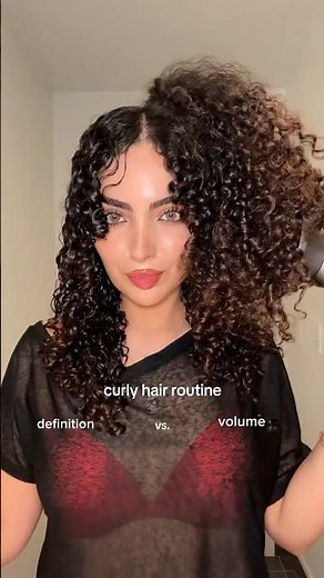 volume or definition?❤️#curlyhair #curlyhairroutine