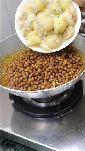 चना आलू की सब्जी बनाने का सबसे आसान तरीका | How to Make Chana Aloo, Chana Aloo Sabzi Recipe in Hindi