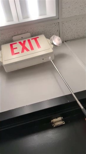 Testing a Lithonia LHQM exit sign combo