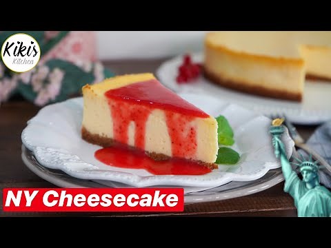 Easy Peasy New York Cheesecake - how to make the creamy cheesecake perfectly / with strawberry sauce