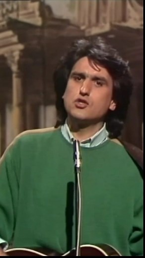 70s.80s.90s.music | Toto Cutugno - L'italiano 🇩🇪 02.05.1983 Vorsicht Music 🇮🇹 #totocutugno #litaliano #italia #italiano #italy #vorsichtmusik #80s #80... | Instagram