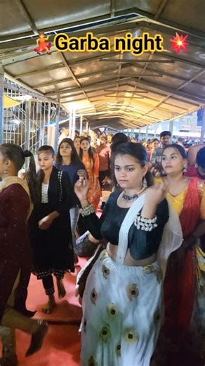 🔥 Trending Garba 2025 💃 | Navratri Garba Queen 👑 | Viral Garba Dance Shorts 🎎 | Non Stop Garba Night