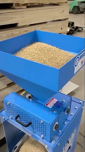 A MicroMill Test Grinding | RMS Roller-Grinder