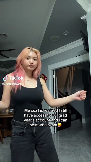 What to Do After Graduation: A Grad's Guide