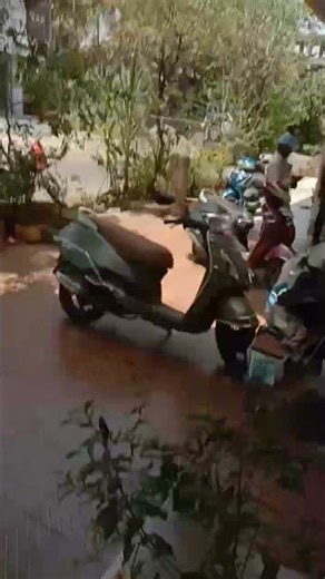 Japan is turning foot steps in electricity 😄😄💓🤩 #minecraft #theothersideofmakebelieve #automobile