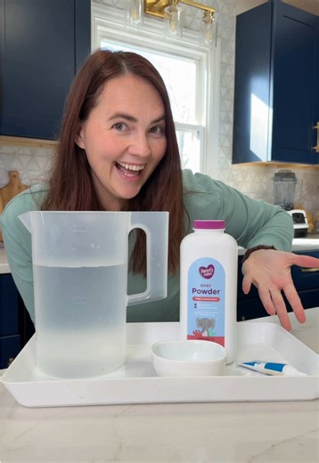 Looking for a quick activity that feels like magic using things you already have at home? This Break the Ice experiment is an easy, hands-on way to explore simple science through play. Break the Ice experiment 🧊 What You’ll Need •Water •Baby powder •Blue food coloring •Dish soap •Cotton swabs (Q-tips) •Container ⸻ Directions 1)Fill a clear bowl with water. 2)Sprinkle a thin layer of baby powder over the surface of the water. 3)Add 1–2 drops of blue food coloring to the center (this is your “ice
