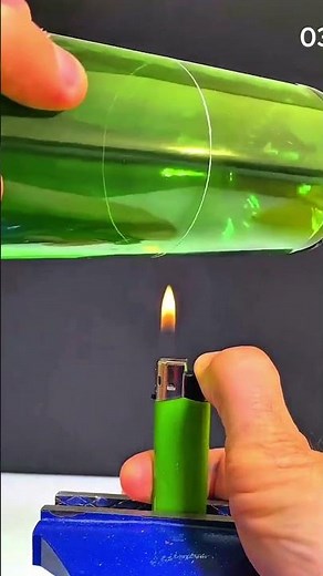 Teknik memotong botol kaca dengan cara aman.