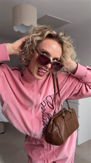 Outfits on rotations as a 36 year old single mum of 3 💕 #outfitideas #mumswithstyle #trendingsound