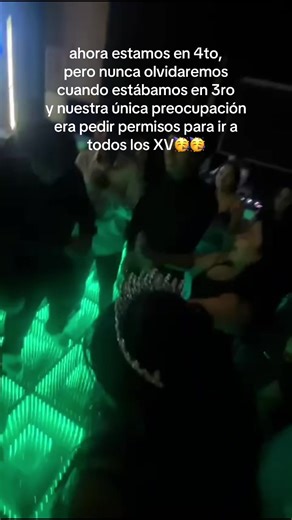 qué regresen los xv 😔😔#prepromo #xv#fyp #parati #foryou