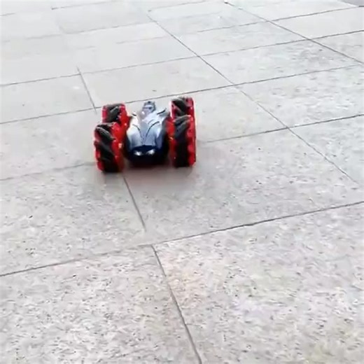Coche de control remoto Coches de control remoto, 2.4 Ghz de alta velocidad de doble cara 360° voltea RC Stunt Drift Car con LED -[Múltiples juegos] El auto de acrobacias con control remoto con detección de gestos AIQI esta equipado con un control remoto y un reloj de detección. | Tienda Tesoros
