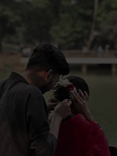 Creating Memorable Couple Profiles: Tips and Ideas