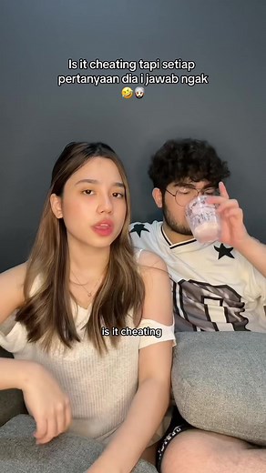 Easy Cheating Prank: Reaksi Teman-Teman!