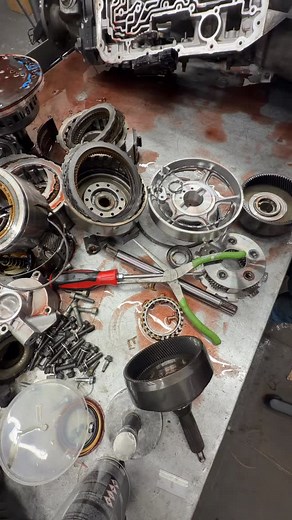 Transmisión ford Mustad 2006 Ref 5R55N #transmissionrebuild #fypシ #transmissionrepair #fypシ゚viralシ #cvttransmission #transmission | Vivas JuanKa