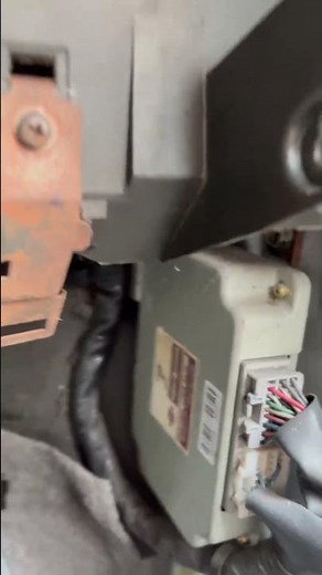 ECM and TSM location of Nissan Xtrail 2007 Automatic