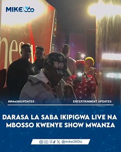 Mwanamuziki @mbosso_ akiperform wimbo wa darasa la saba live kwenye show yake jijini Mwanza. Huku Mbosso akionekana kushangazwa na mapokezi ya wimbo huo kwani una siku 4 tu tangia utoke. Ila watu waliimba wimbo huo kama vile umetoka kwa muda mrefu. #mike360updates | Mike360 Tz