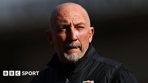 Ian Holloway: Swindon manager on 'empowering' players to be successful
