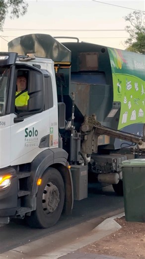 3506 On The Early Greenwaste