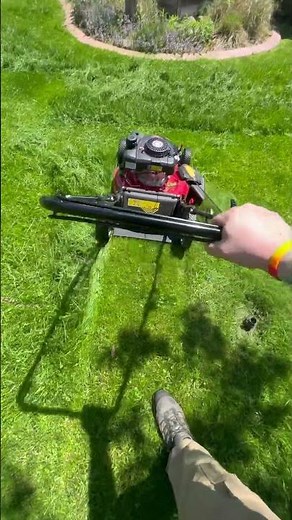 Testing out a New Troy-Bilt 3:1 Self-Propelled Lawn Mower, 21-in from Costco