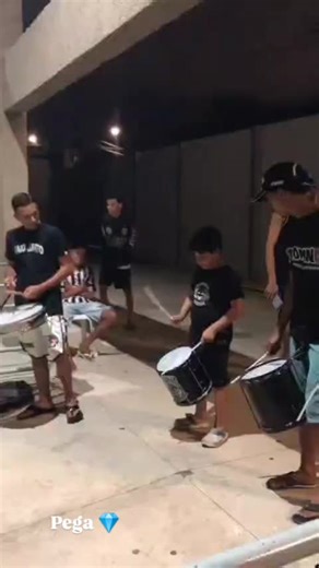 Os vídeos de C Eduardo (@c.eduardo567) com som original - C Eduardo