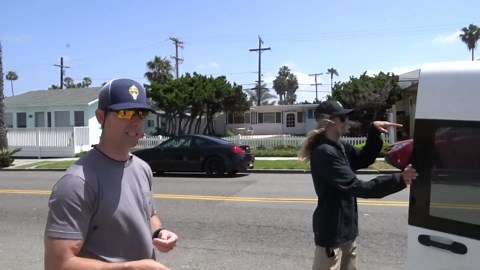 Blind surfer Pete Gustin takes on surfing challenges & big voiceover roles!