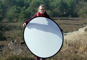 How to Create Your Own Reflector: A Flexible Video Lighting Must-Have | Envato Tuts