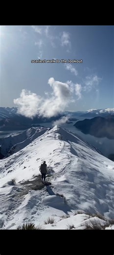 Roy’s Peak ⛄️ such a tough climb but, so worth it! #royspeak #royspeaktrack #royspeakview #royspeaktrack⛰⛰⛰ #wanakanz #queenstownnewzealand #snowymountains