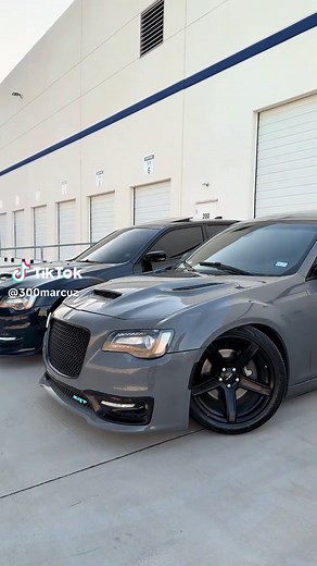Chrysler 300 SRT: Key Features and What Owners Ask