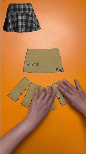 How to Draft a Short Flared Skirt Pattern #diy #sewing #pattern