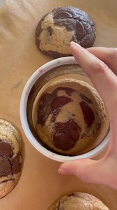 The fastest and easiest way to achieve perfectly round and thick cookies. 🍪 | Handle the Heat