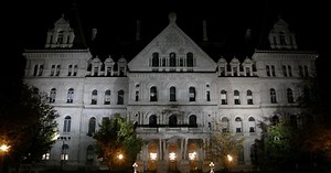 New York NOW:2015 Year in Review Season 2016 Episode 7