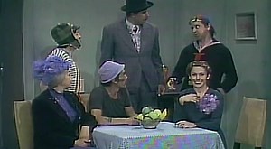 Chavo del 8: mira el episodio especial por Año Nuevo que unió a toda la vecindad