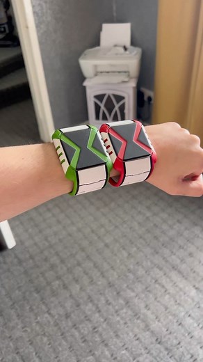 Ryan on Instagram: "imagine this is how fusions worked in ben 10? 😂 #ben10 #ben10raceagainsttime #ben10omnitrix #omnitrix #ben10prop #omnitrixprop #3dprinting #ben10alienforce #alien #alienforce #ben10toys #ben10omniverse #omniverse #ben10watch #vfx #ben10theme #ben10alien #ben10ultimatealien #ben10edit #ben10irl"