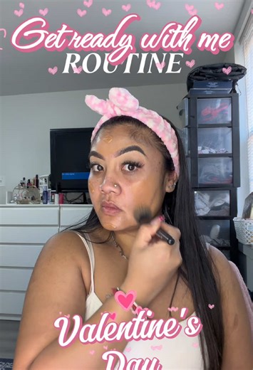 Get Ready for Valentine's Day: Club Look Tutorial