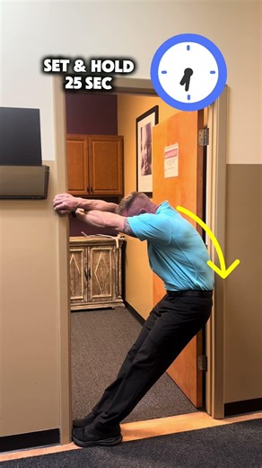 🙌 MID-BACK TIGHT? TRY THIS DOOR-FRAME DECOMPRESSION STRETCH
