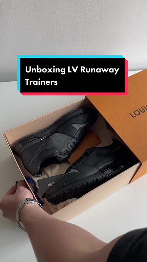 Unboxing LV Runaway Trainers - Luxury Sneaker Review